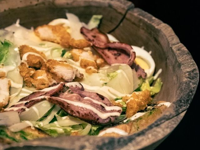 SHACK AND CO chicken Caesar salad
